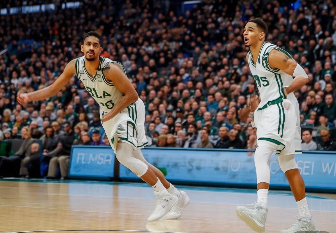 乌度卡点名批评杰伦·格林与范弗利特，休斯顿火箭爆冷负于萨克拉门托国王暴露核心问题